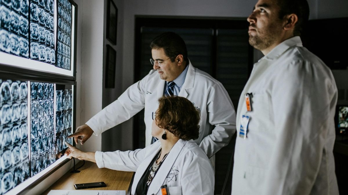 Essential Skills Every Michigan Nurse Leader Should Learn